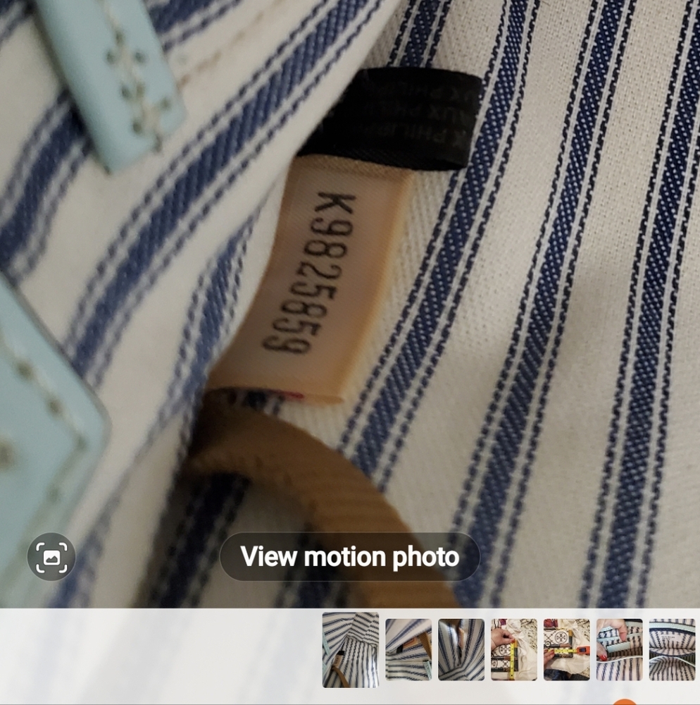 Dooney & Bourke Tote - Picture 13 of 13